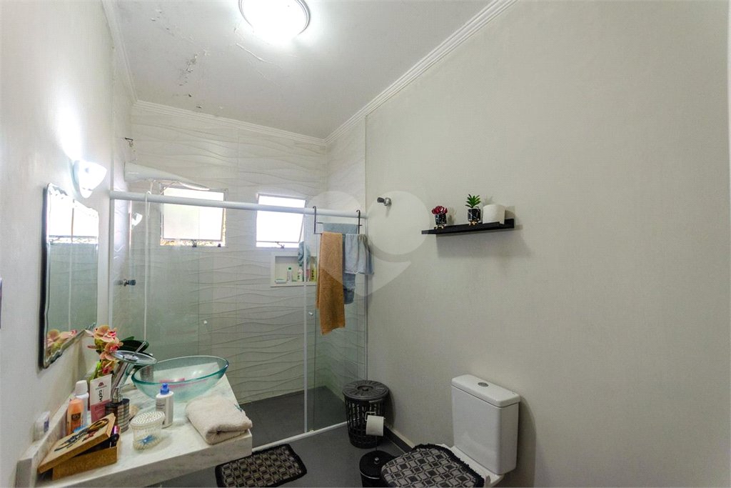 Casa à venda ou para alugar com 4 quartos, sendo 3 suítes,  em Jardim Vivan, São Paulo, SP