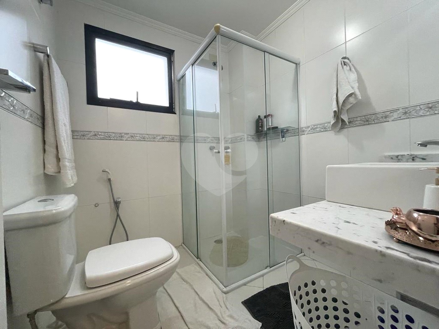 Apartamento à venda com 3 quartos, sendo 1 suíte, em Santana, São Paulo, SP