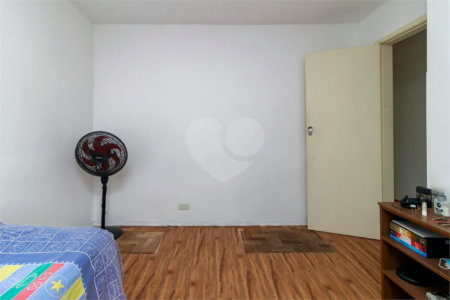 Casa à venda com 3 quartos em Jardim Monte Azul, São Paulo, SP
