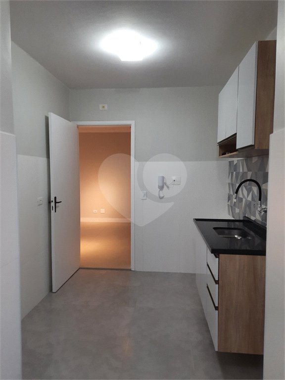 Apartamento à venda com 2 quartos, sendo 1 suíte, em Vila Erna, São Paulo, SP