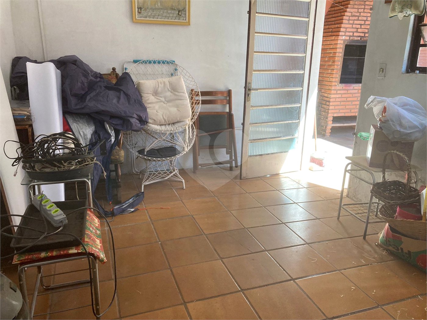 Vende-se excelente casa próxima ao Centro