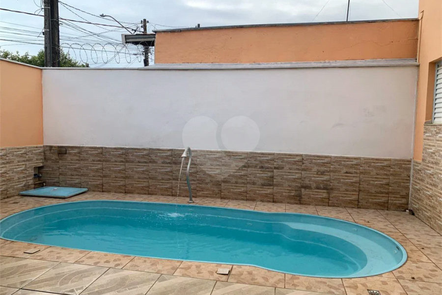 Casa à venda no bairro Santa Rosa (Ypês), Piracicaba-SP.