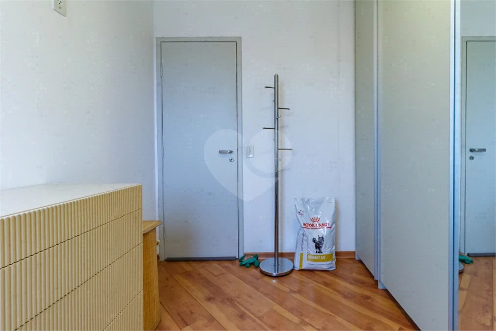 Vila Clementino - Apartamento na Rua Loefgren | 80 m² | 3 Dormitórios | 1 Suíte | 2 Vagas | Último Andar