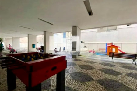 Apartamento à venda com 3 quartos, sendo 1 suíte,  em Leblon, Rio de Janeiro, RJ