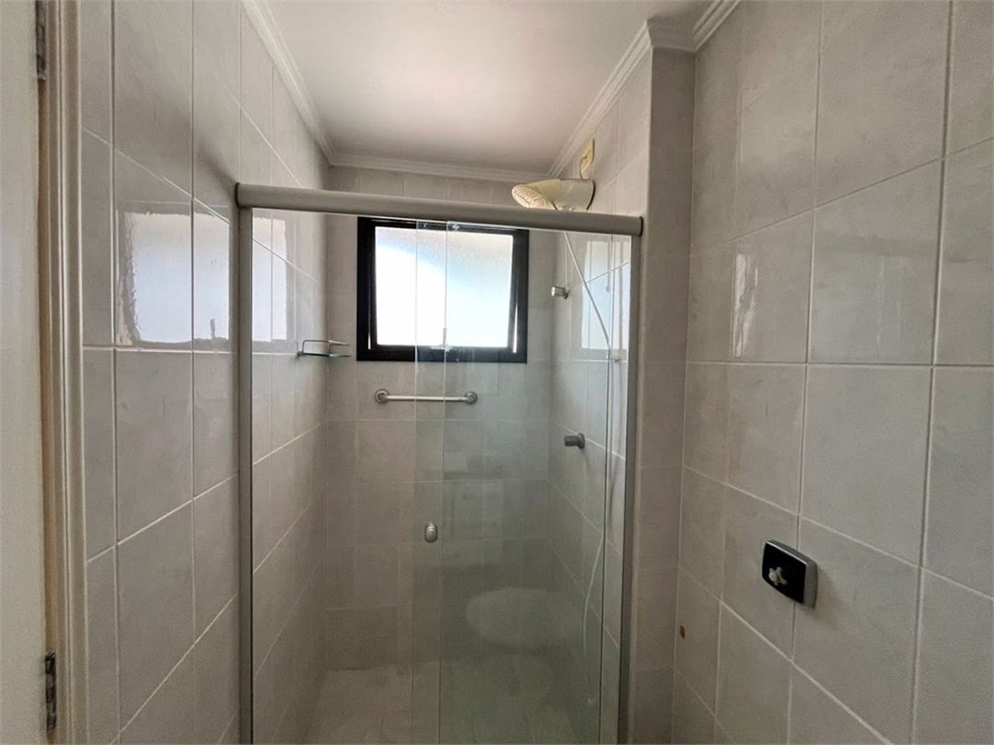 Apartamento Residencial à venda, Enseada, Guarujá - AP0868.