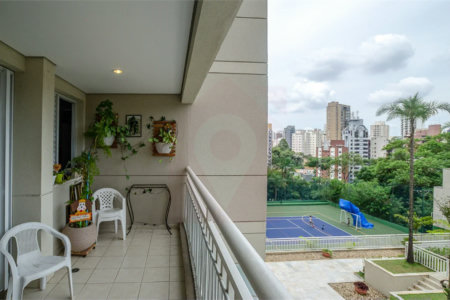 Apartamento à venda com 4 quartos, sendo 3 suítes, em Lar São Paulo, São Paulo, SP