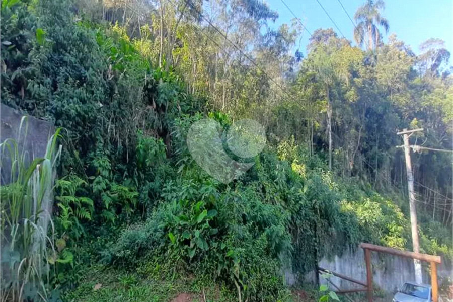Terreno à venda no condomínio Parque Imperial da Cantareira, Mairiporã - SP