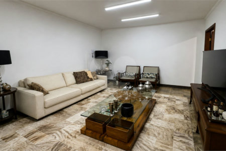 Casa à venda com 3 quartos, sendo 1 suíte,  no Centro, Itapetininga, SP