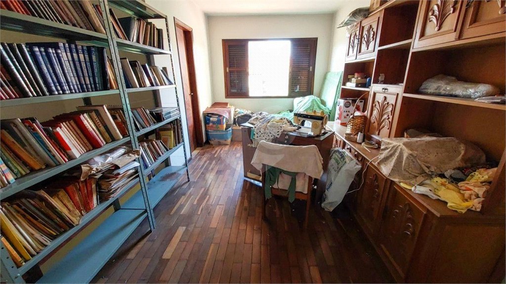 Casa à venda com 6 quartos, sendo 3 suítes, em Jardim Brasil (zona Sul), São Paulo, SP