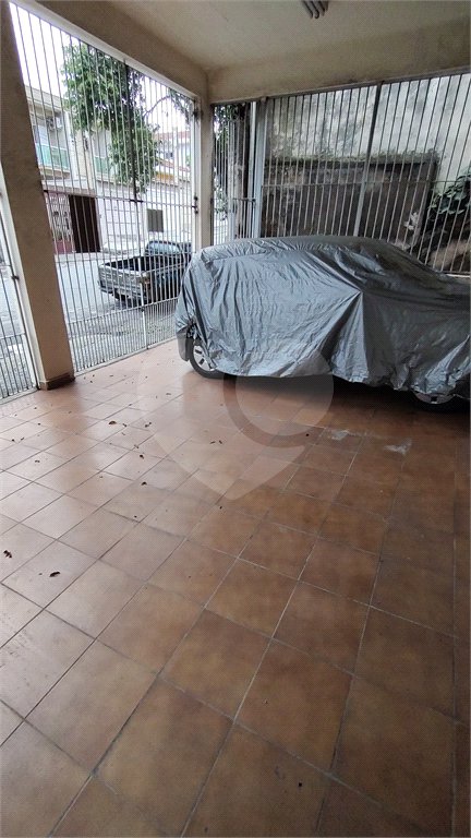 Sobrado à venda com 4 quartos em Parque São Domingos, São Paulo, SP