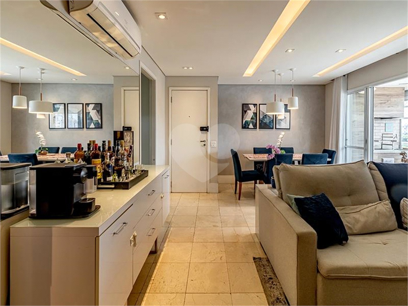 Apartamento à venda com 3 quartos, sendo 1 suíte, em Barra Funda, São Paulo, SP