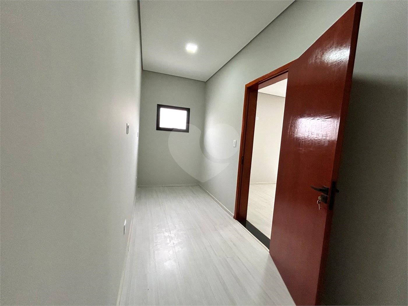 Casa à venda com 3 quartos, sendo 1 suíte, no condomínio Ibiti Reserva, Sorocaba - SP