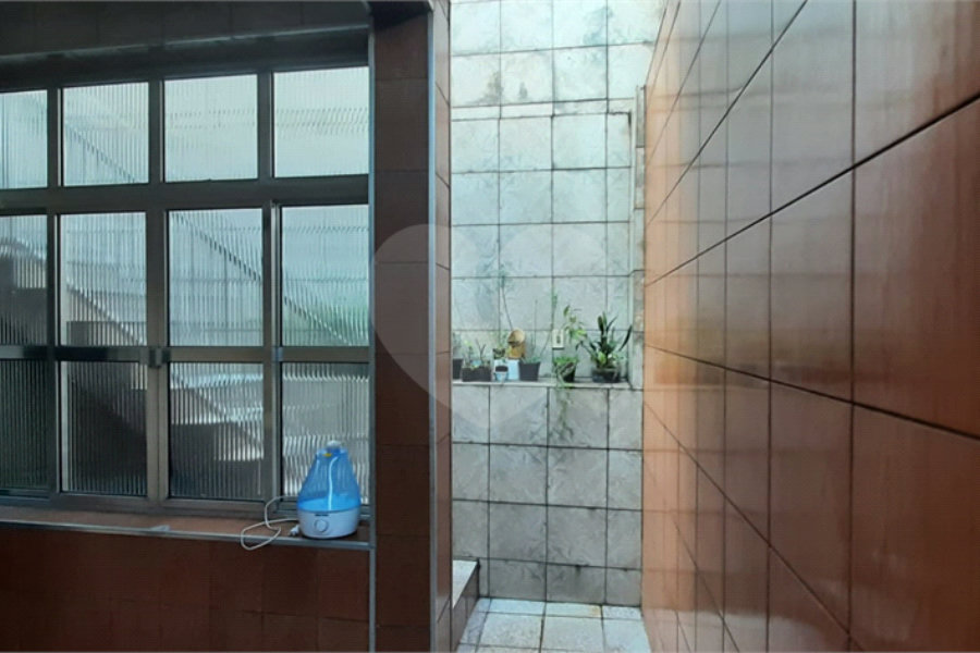 Sobrado à venda com 3 quartos em Jardim Guairaca, São Paulo, SP