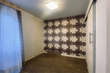 Casa à venda com 3 suítes no condomínio Vilas 2, São Paulo - SP