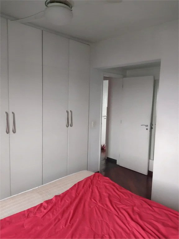 Apartamento à venda com 3 suítes em Vila Suzana, São Paulo, SP