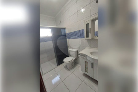 Casa à venda com 3 quartos, sendo 1 suíte, em Vila Nova Sorocaba, Sorocaba, SP