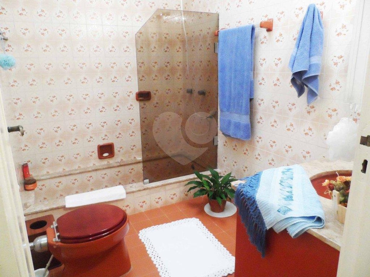 Sobrado à venda com 3 quartos, sendo 1 suíte,  em Jardim Marajoara, São Paulo, SP
