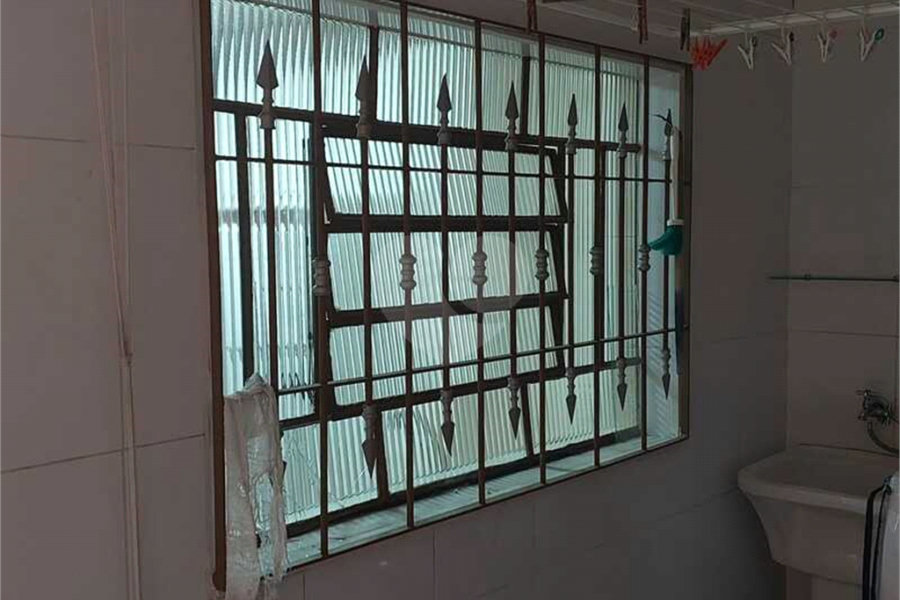 Sobrado à venda com 3 quartos, sendo 1 suíte,  no Brasilândia, São Paulo, SP