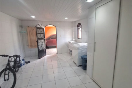 Casa à venda com 3 quartos, sendo 1 suíte, em Campo Grande, Rio de Janeiro, RJ