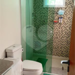 Sobrado à venda com 4 quartos, sendo 2 suítes,  em Vila Gilda, Santo André, SP