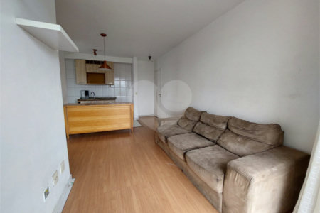Apartamento à venda com 2 quartos em Vila Anastácio, São Paulo, SP