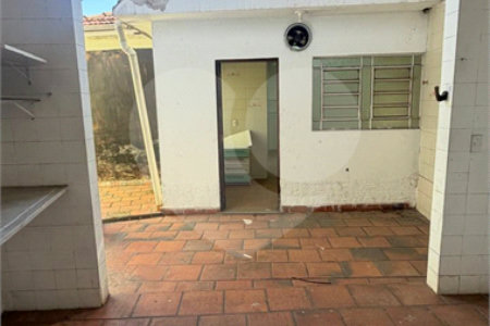 Casa Térrea à venda com 4 quartos, sendo 1 suíte, em Água Fria, São Paulo, SP