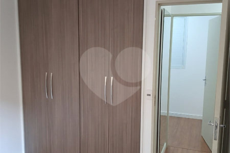 Apartamento à venda com 3 quartos em Vila dos Remédios, São Paulo, SP