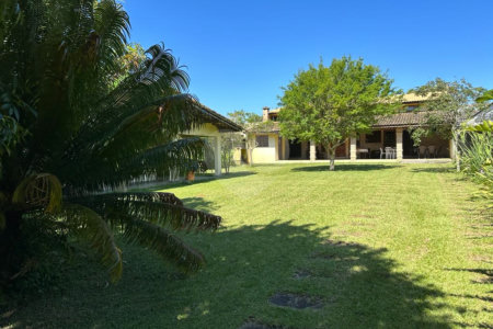 Casa Térrea à venda com 2 suítes em Socorro, São Paulo, SP