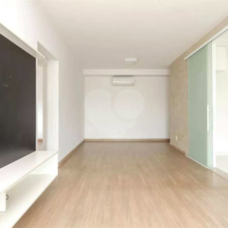 Apartamento à venda com 2 suítes em Vila Cordeiro, São Paulo, SP