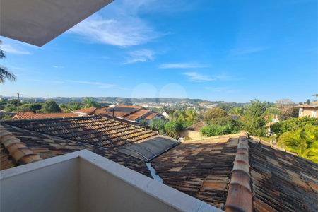 Casa à venda com 3 suítes no condomínio Vinhas da Vista Alegre - Lado Sede, Vinhedo - SP