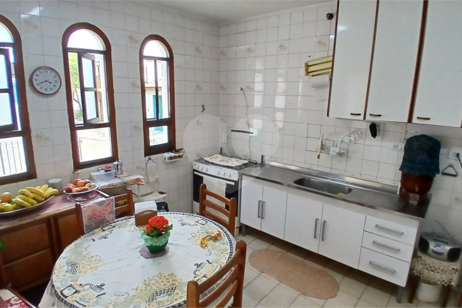 Sobrado à venda com 3 quartos, sendo 1 suíte, em Vila Nova Mazzei, São Paulo, SP