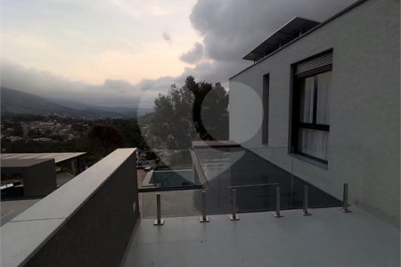 Casa à venda com 3 suítes no condomínio La Reserva Residencial, Atibaia - SP