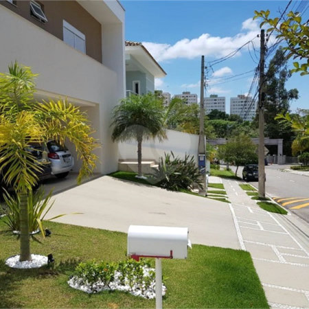 Casa à venda com 3 suítes no condomínio Residencial Parque Esplanada, Votorantim - SP