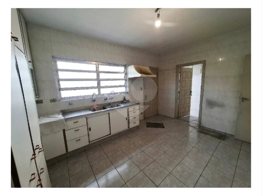 Sobrado à venda com 4 quartos, sendo 1 suíte, em Jardim Bonfiglioli, São Paulo, SP