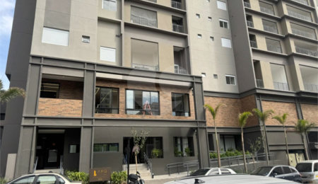Apartamento à venda com 2 quartos, sendo 1 suíte,  em Mooca, São Paulo, SP
