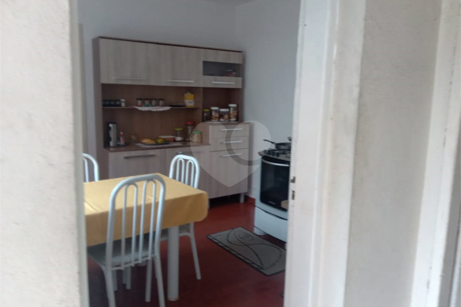 Casa à venda com 4 quartos, sendo 1 suíte, no Centro, Mairiporã, SP