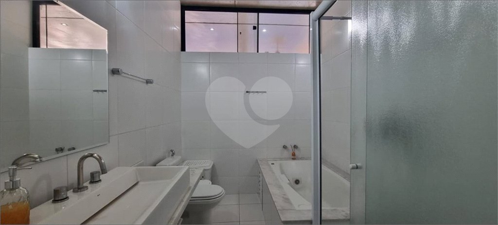 Casa à venda com 4 suítes no condomínio Xapada, Itu - SP