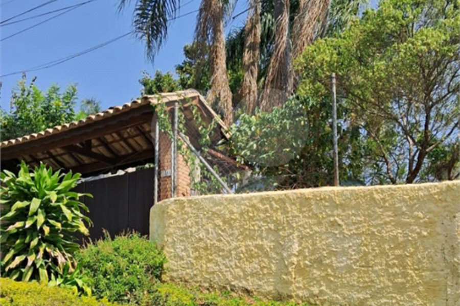 Chácara à venda com 4 quartos, sendo 2 suítes, em Serra da Cantareira, Mairiporã, SP