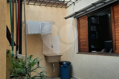 Casa Térrea à venda com 3 quartos, sendo 1 suíte, em Vila Lavínia, Mogi das Cruzes, SP