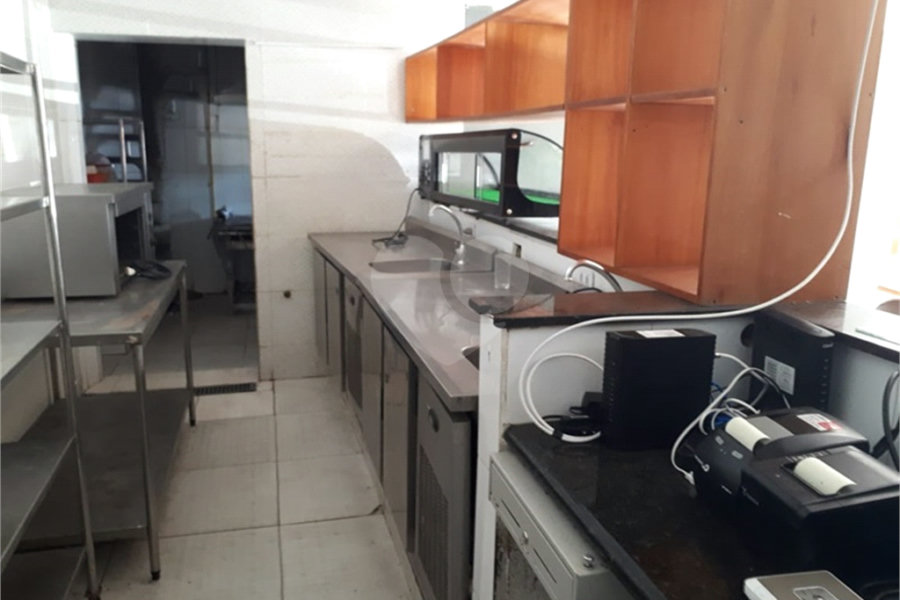 Salão à venda em Tremembé, São Paulo, SP