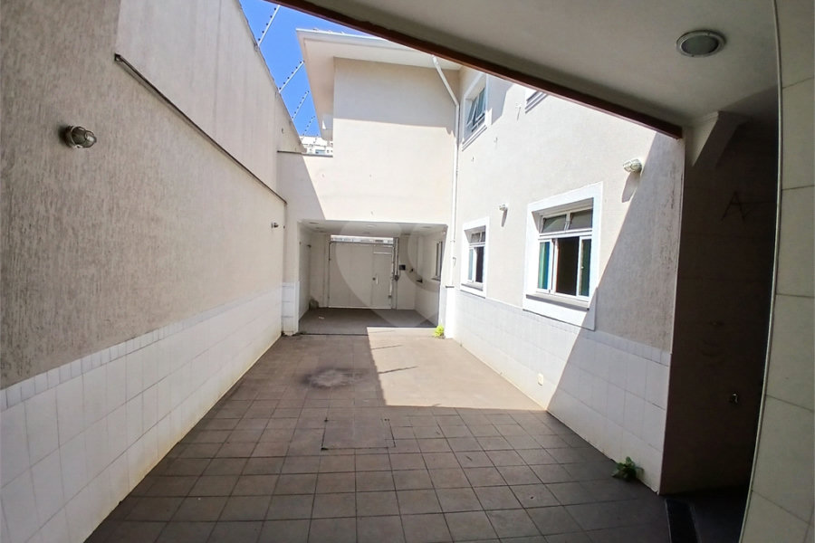 Sobrado à venda com 3 quartos, sendo 1 suíte, em Santana, São Paulo, SP