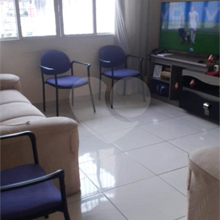 Casa à venda com 7 quartos, sendo 1 suíte, em Aliança, Osasco, SP