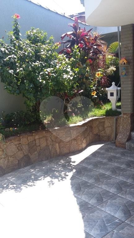 Casa à venda com 6 quartos, sendo 1 suíte,  em Itaquera, São Paulo, SP
