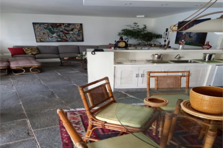 Casa à venda com 5 quartos, sendo 2 suítes,  em Jardim Guedala, São Paulo, SP