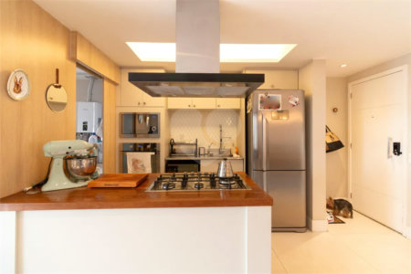 Apartamento à venda com 2 quartos, sendo 1 suíte,  em Vila Sônia, São Paulo, SP