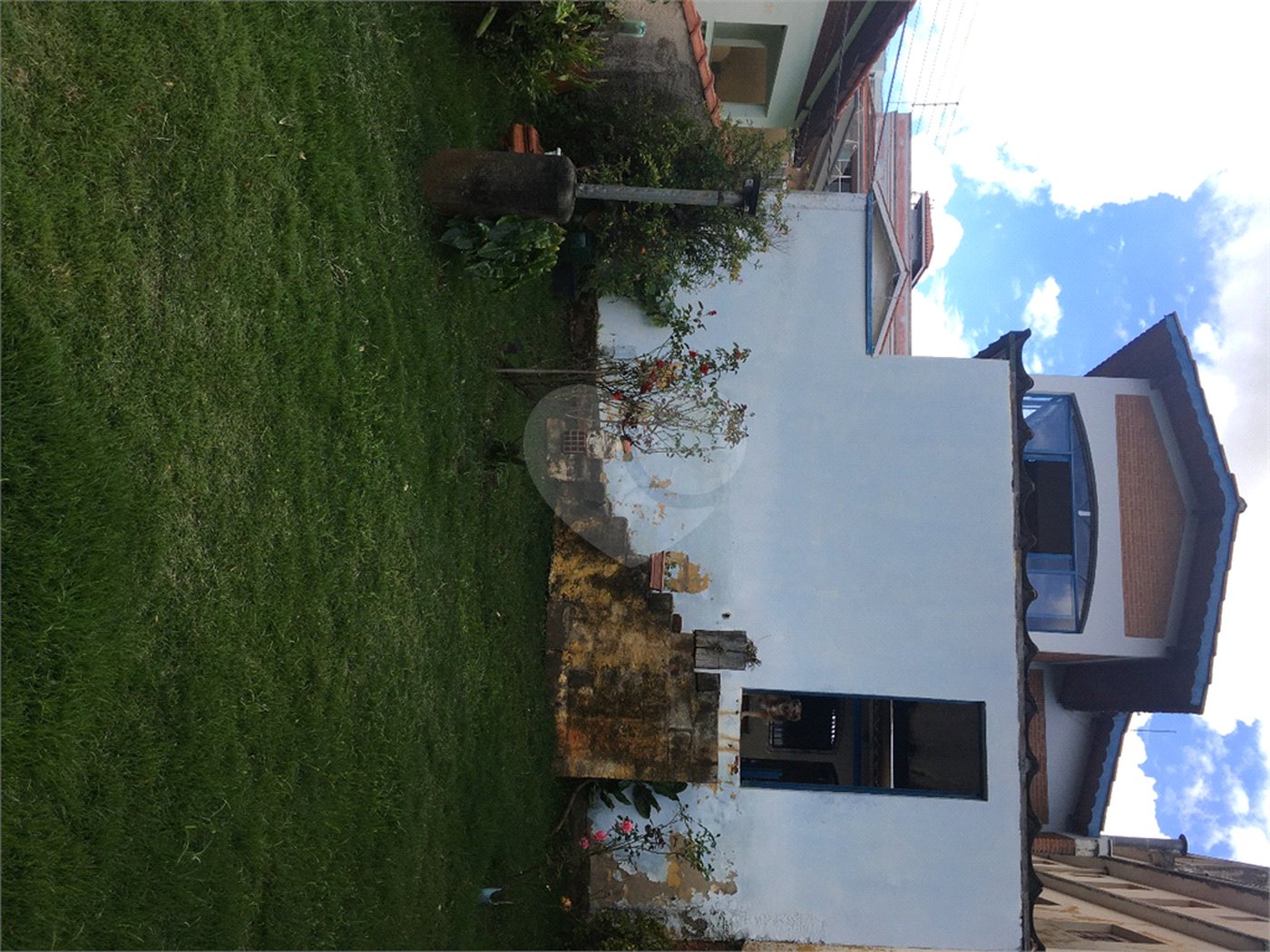 Casa à venda com 4 quartos, sendo 1 suíte, no Centro, Piracaia, SP