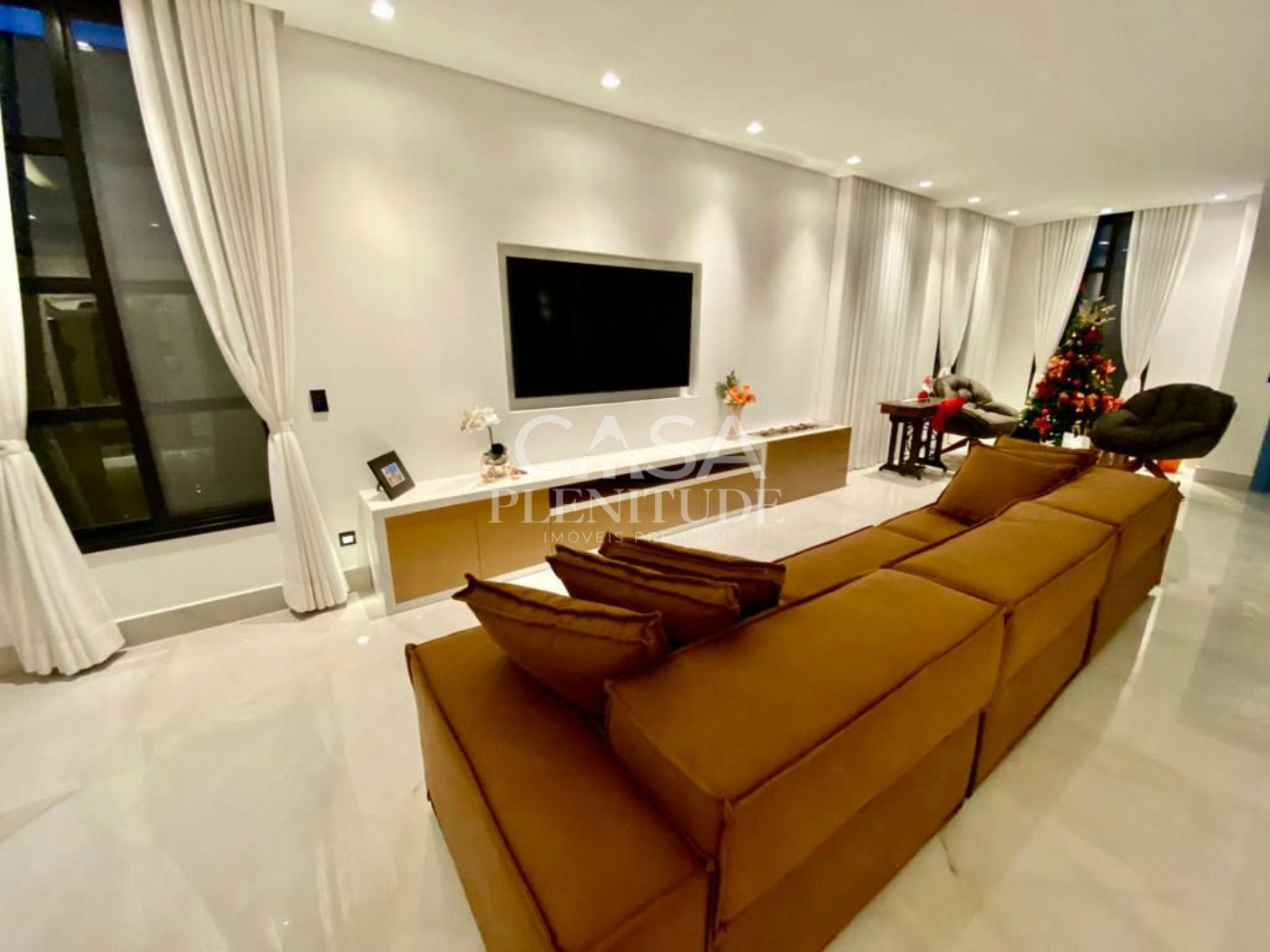 Casa em condomínio à venda ou para alugar com 4 suítes em Alphaville Nova Esplanada, Votorantim, SP