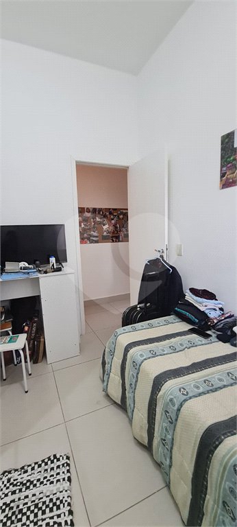 Apartamento à venda com 3 quartos, sendo 1 suíte, em Vila Vitório Mazzei, São Paulo, SP