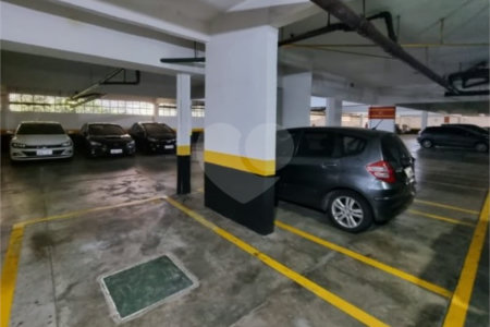 Apartamento à venda com 2 quartos, sendo 1 suíte, em Jardim Ester, São Paulo, SP
