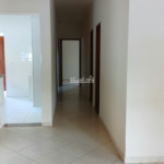Casa para alugar com 3 quartos, sendo 1 suíte, em Vila Petrópolis, Atibaia, SP